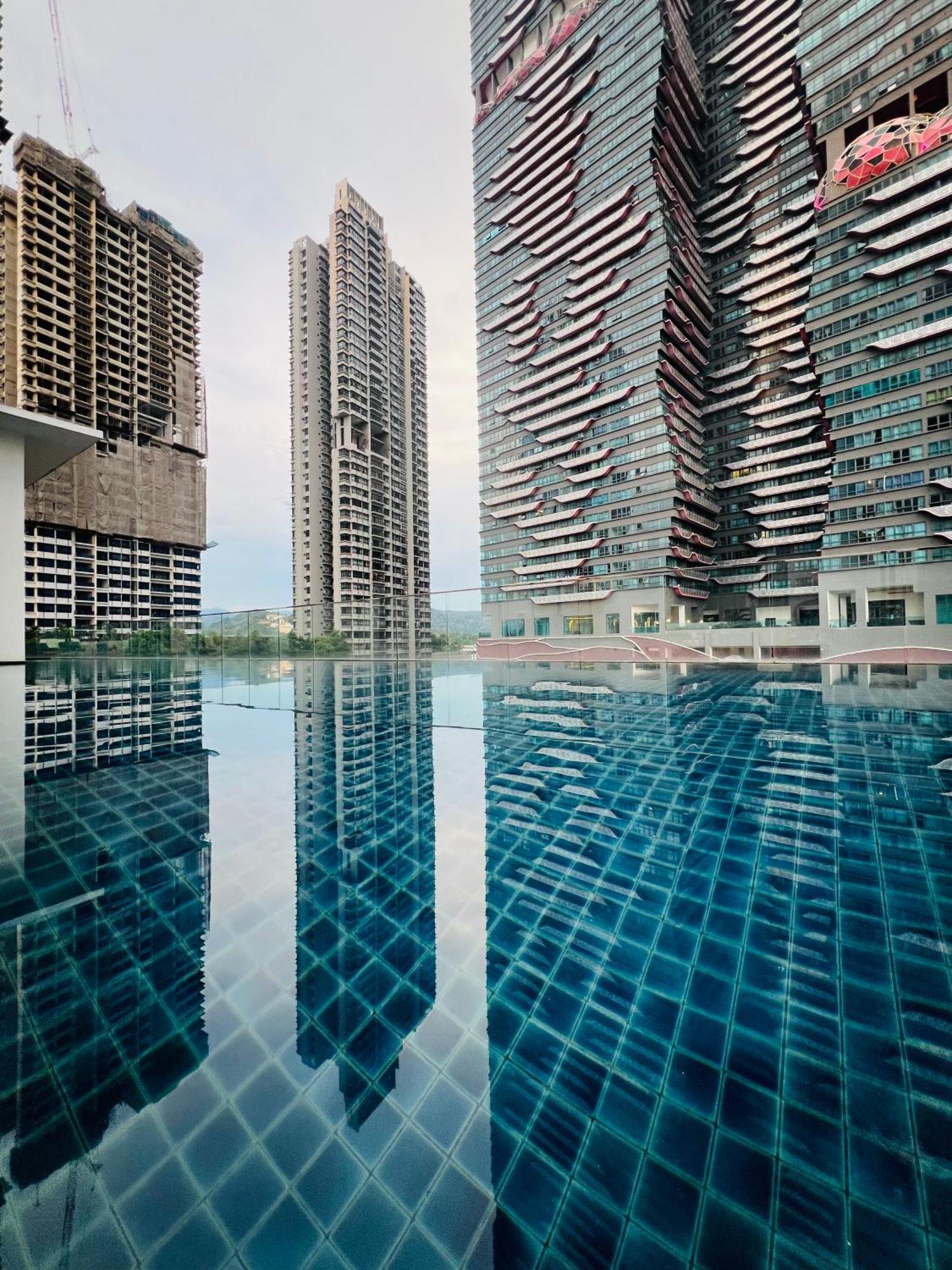 Reizz Residence By Elysium Kuala Lumpur Exterior photo